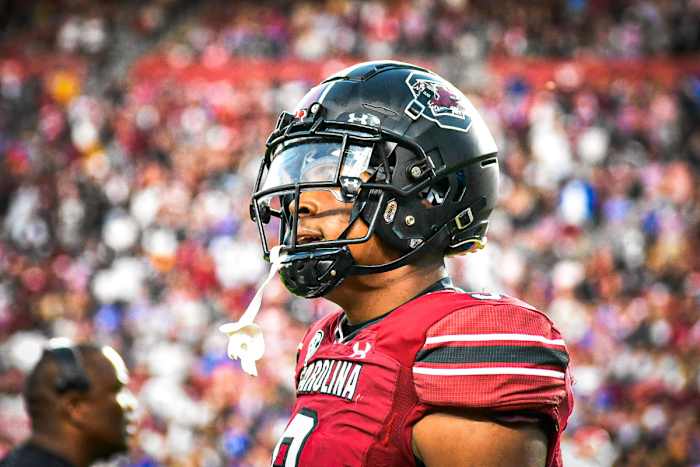 EDGE #9 Desmond Umeozulu